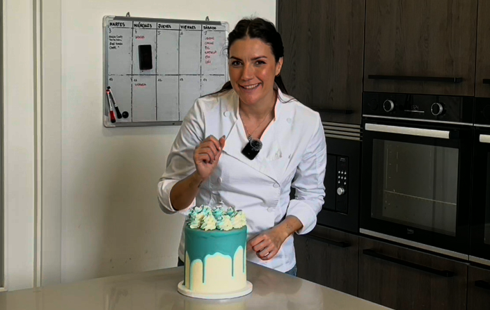 Curso Completo Drip Cake by Mireia Rey